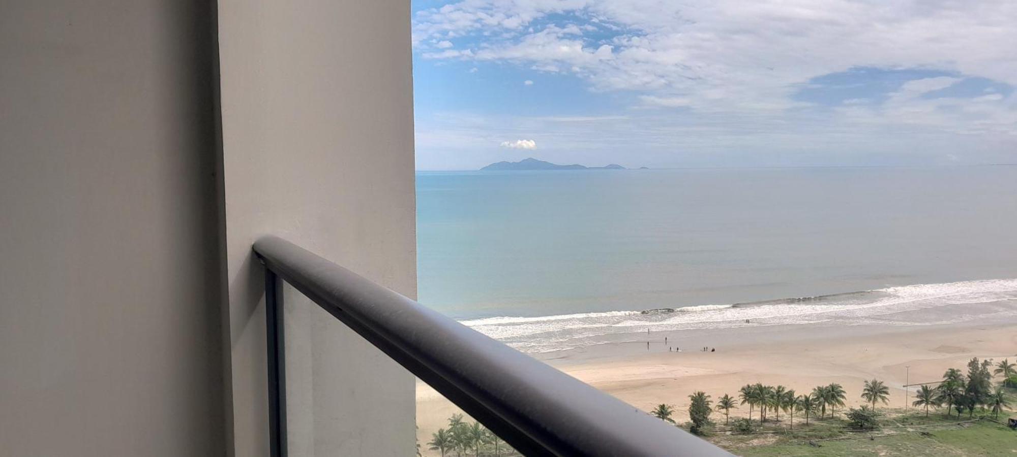 Beachfront Luxury Apartment - Rooftop Pool - ดานัง ภายนอก รูปภาพ